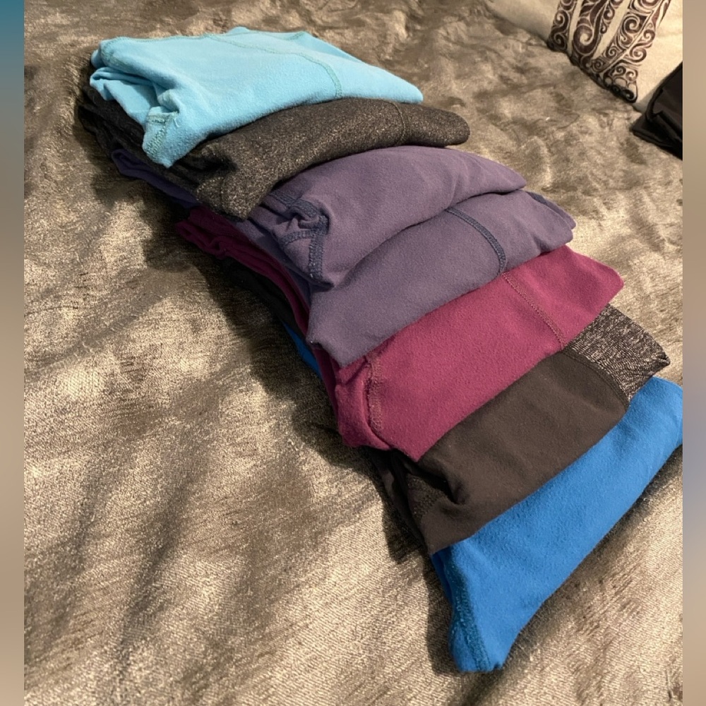 Beyond Yoga Leggings - Picture 4 of 16